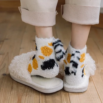 Kadın Kış Sevimli Kedi Pençe Bulanık Terlik Çorap Tutucular Karikatür 3D Yavru Peluş Kuyruk Anti-Skid Kabarık Sıcak Kat Uyku
