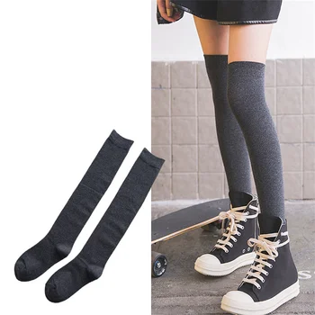 Yeni kadın Uyluk Yüksek Çorap Sonbahar Kış Siyah Koyu Gri Çorap Öğrenci Tarzı Parti Sokak Dans Yüksek Diz Çorap