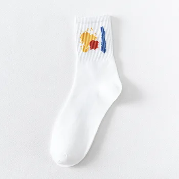 Sıcak Satış 3 Pairs Moda Kore Harajuku Çorap Sokak Hip Hop Kaykay Beyaz Orta Tüp Çorap Sgraffiti Nefes Pamuk Çorap