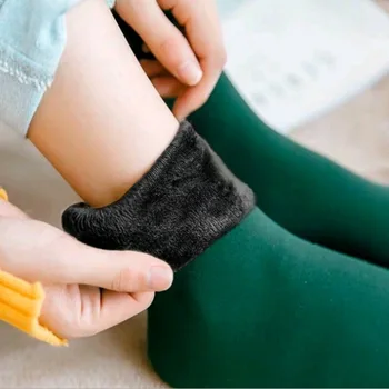 Kış Kadife Sıcak Kalınlaşmak Çorap Kadınlar için Yumuşak Rahat Yün Kaşmir Ev Kar Botları Düz Renk Kawaii Çorap