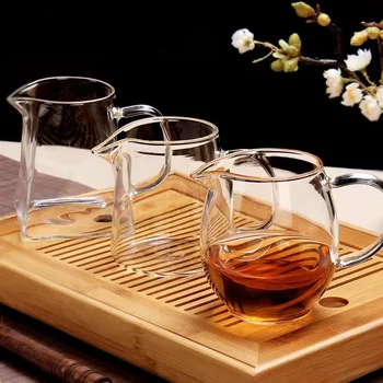 Kare Adil cam kupa High-end Japon Dövülmüş Kare Kamu Fincan Net Kırmızı Çay Kung Fu çay seti Çay Deniz Bölücü